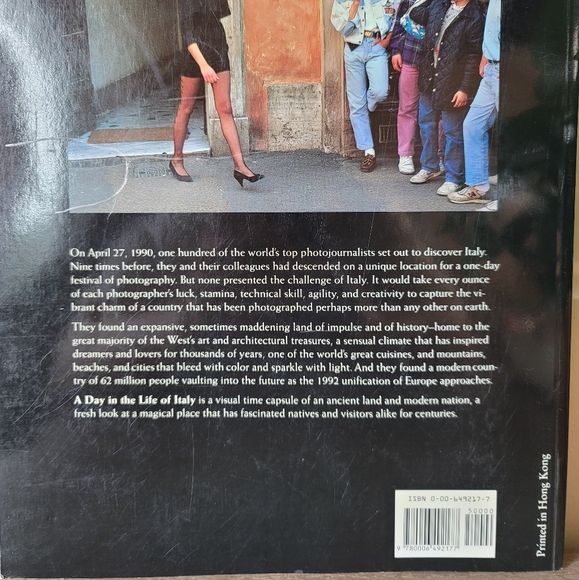 VTG 90s A Day in the Life of Italy Picture Book - Picture 8 of 16
